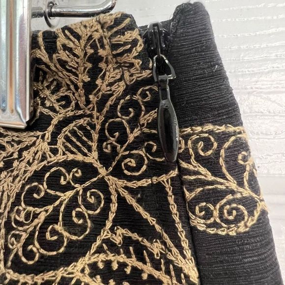 Tommy Bahama Silk Black Tan Floral Embroidery Straight Crop Pants Size 6 - Picture 5 of 15